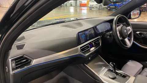 BMW 3 SERIES 330e M Sport Step Auto