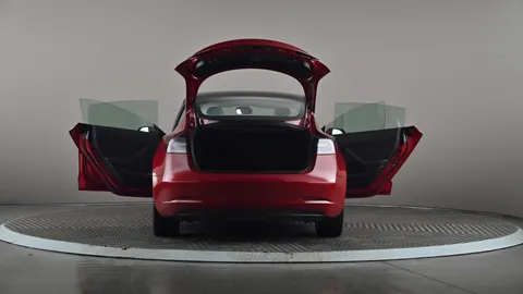 TESLA MODEL 3 Long Range AWD Auto