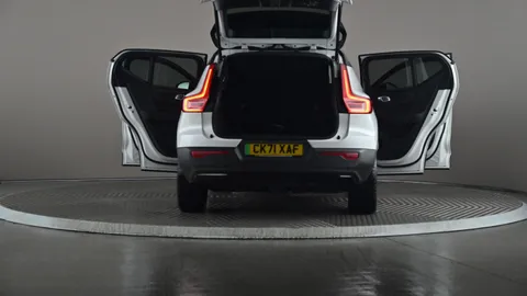 VOLVO XC40 300kW Recharge Twin Pro 78kWh AWD Auto