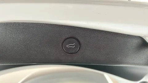 TESLA MODEL 3 RWD Auto