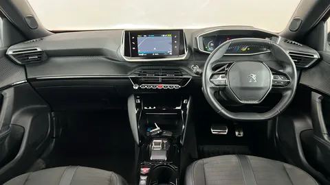 PEUGEOT 2008 100kW Allure Premium+ 50kWh Auto