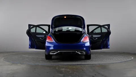 MERCEDES-BENZ C CLASS C220d AMG Line 9G-Tronic