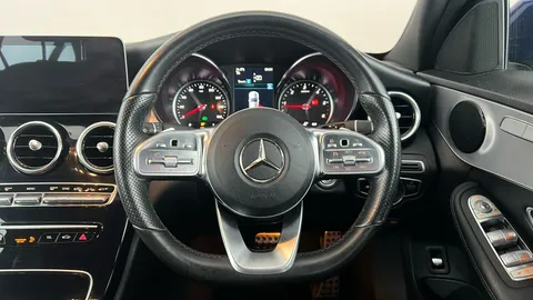 MERCEDES-BENZ C CLASS C220d AMG Line 9G-Tronic