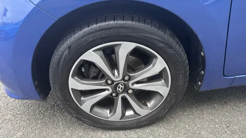 HYUNDAI I10 1.0 Play