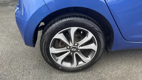 HYUNDAI I10 1.0 Play