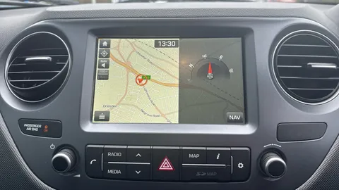 HYUNDAI I10 1.0 Play