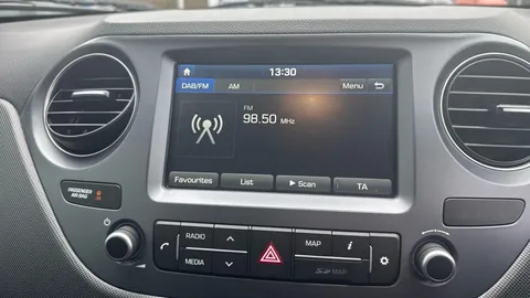 HYUNDAI I10 1.0 Play