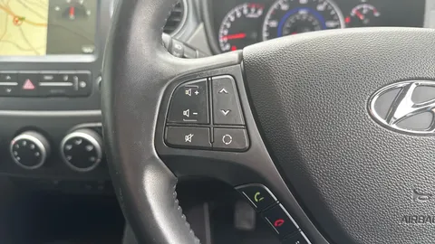 HYUNDAI I10 1.0 Play