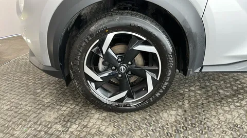NISSAN JUKE 1.0 DiG-T 114 N-Connecta