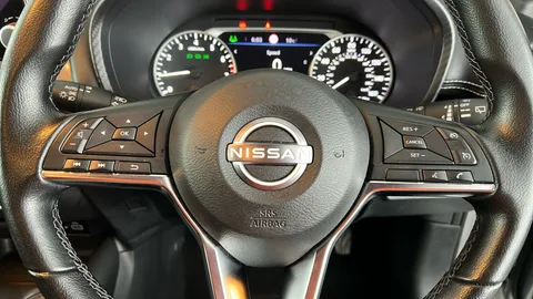 NISSAN JUKE 1.0 DiG-T 114 N-Connecta