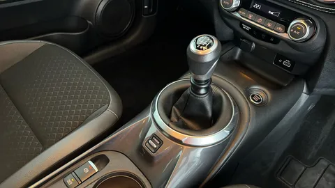 NISSAN JUKE 1.0 DiG-T 114 N-Connecta