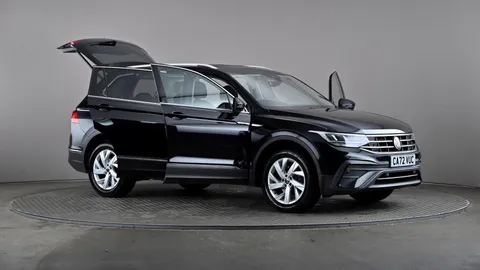 Volkswagen Tiguan Allspace 1.5 TSI Life DSG [7 Seats]
