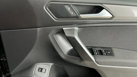 Volkswagen Tiguan Allspace 1.5 TSI Life DSG [7 Seats]