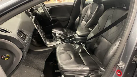 VOLVO V40 T3 [152] Inscription