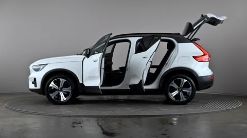 VOLVO XC40 170kW Recharge Plus 69kWh Auto