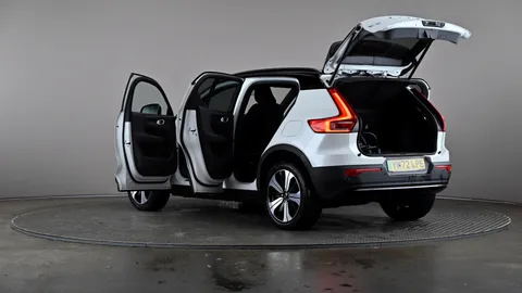 VOLVO XC40 170kW Recharge Plus 69kWh Auto