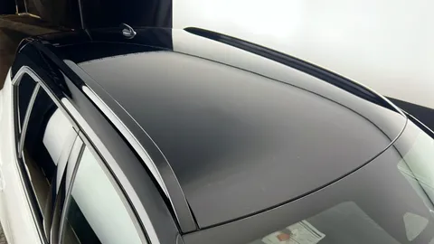 VOLVO XC40 170kW Recharge Plus 69kWh Auto