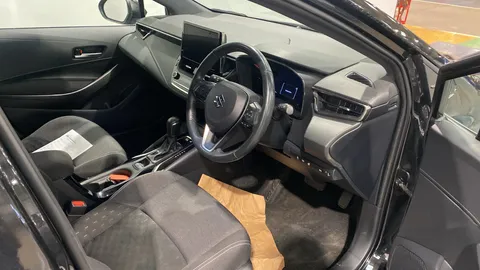 SUZUKI SWACE 1.8 Hybrid Motion CVT