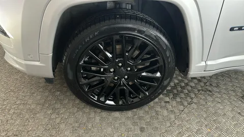 Jeep Compass 1.3 T4 GSE 4xe PHEV S Model Auto