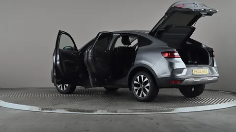 RENAULT ARKANA 1.6 E-TECH Hybrid 145 Iconic Auto