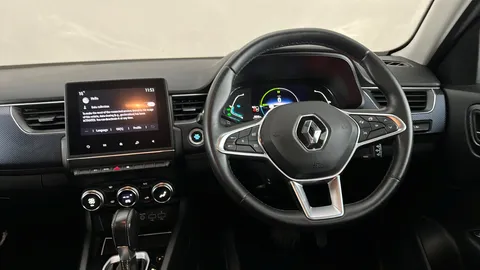 RENAULT ARKANA 1.6 E-TECH Hybrid 145 Iconic Auto