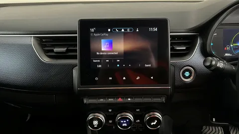 RENAULT ARKANA 1.6 E-TECH Hybrid 145 Iconic Auto