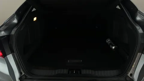 RENAULT ARKANA 1.6 E-TECH Hybrid 145 Iconic Auto