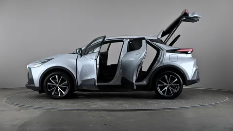 Toyota C-HR 2.0 PHEV Design CVT