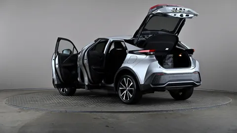 Toyota C-HR 2.0 PHEV Design CVT