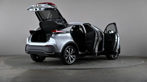 Toyota C-HR 2.0 PHEV Design CVT