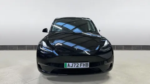 TESLA MODEL Y Long Range AWD Auto