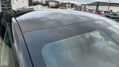 TESLA MODEL Y Long Range AWD Auto