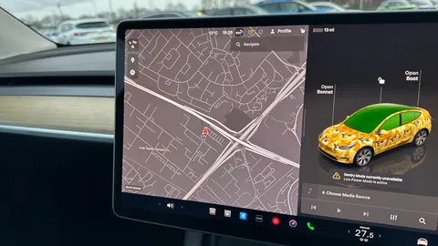 TESLA MODEL Y Long Range AWD Auto