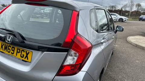 HONDA JAZZ 1.3 i-VTEC SE Navi