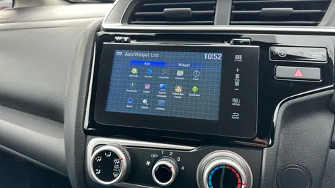 HONDA JAZZ 1.3 i-VTEC SE Navi