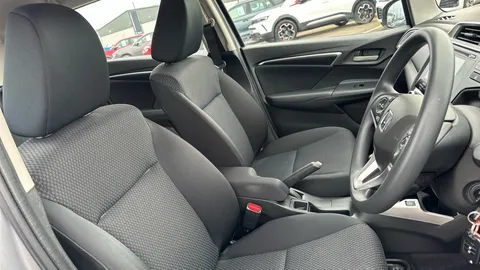 HONDA JAZZ 1.3 i-VTEC SE Navi