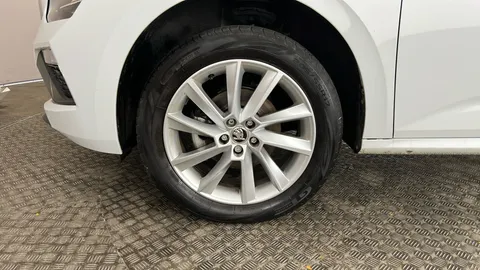 SKODA KAMIQ 1.5 TSI SE DSG