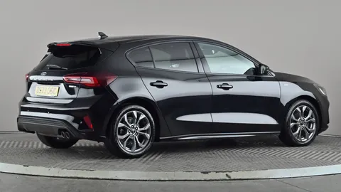 FORD FOCUS 1.0 EcoBoost Hybrid mHEV 155 ST-Line Edition