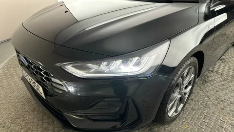 FORD FOCUS 1.0 EcoBoost Hybrid mHEV 155 ST-Line Edition