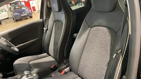 RENAULT ZOE 100kW Iconic R135 50kWh Boost Charge Auto