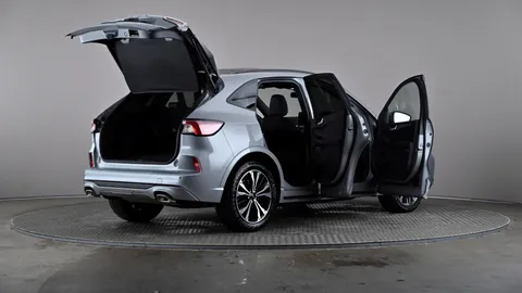 FORD KUGA 1.5 EcoBoost 150 ST-Line X Edition