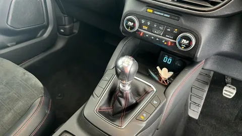 FORD KUGA 1.5 EcoBoost 150 ST-Line X Edition