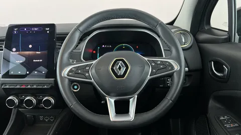 Renault Zoe 100kW Iconic R135 50kWh Boost Charge Auto