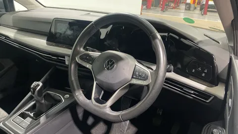 VOLKSWAGEN GOLF 2.0 TDI Life