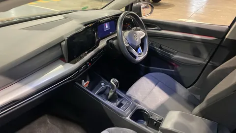 VOLKSWAGEN GOLF 2.0 TDI Life