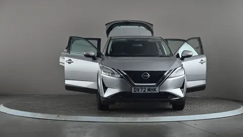 NISSAN QASHQAI 1.3 DiG-T MH 158 Acenta Premium Xtronic