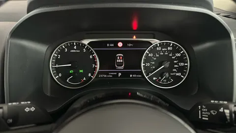 NISSAN QASHQAI 1.3 DiG-T MH 158 Acenta Premium Xtronic