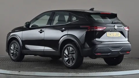 NISSAN QASHQAI 1.3 DiG-T MH 158 Acenta Premium Xtronic