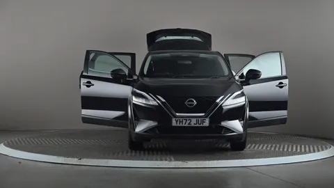 NISSAN QASHQAI 1.3 DiG-T MH 158 Acenta Premium Xtronic