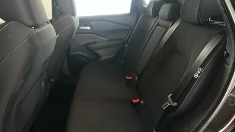 NISSAN QASHQAI 1.3 DiG-T MH 158 Acenta Premium Xtronic